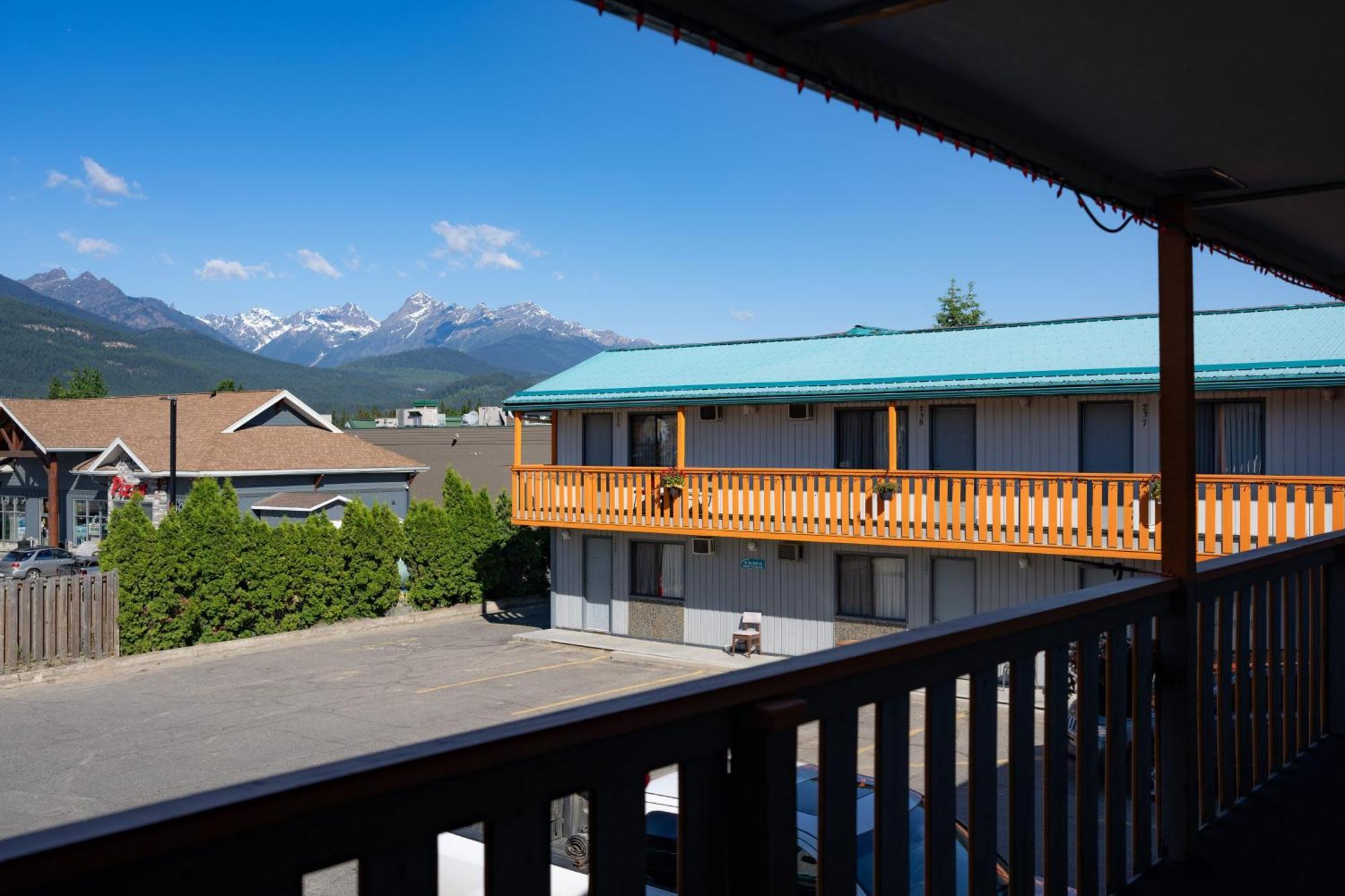 Alpine Inn เวลเมาท์ ภายนอก รูปภาพ