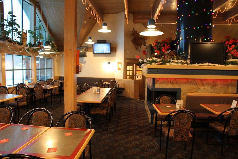 Alpine Inn เวลเมาท์ ภายนอก รูปภาพ