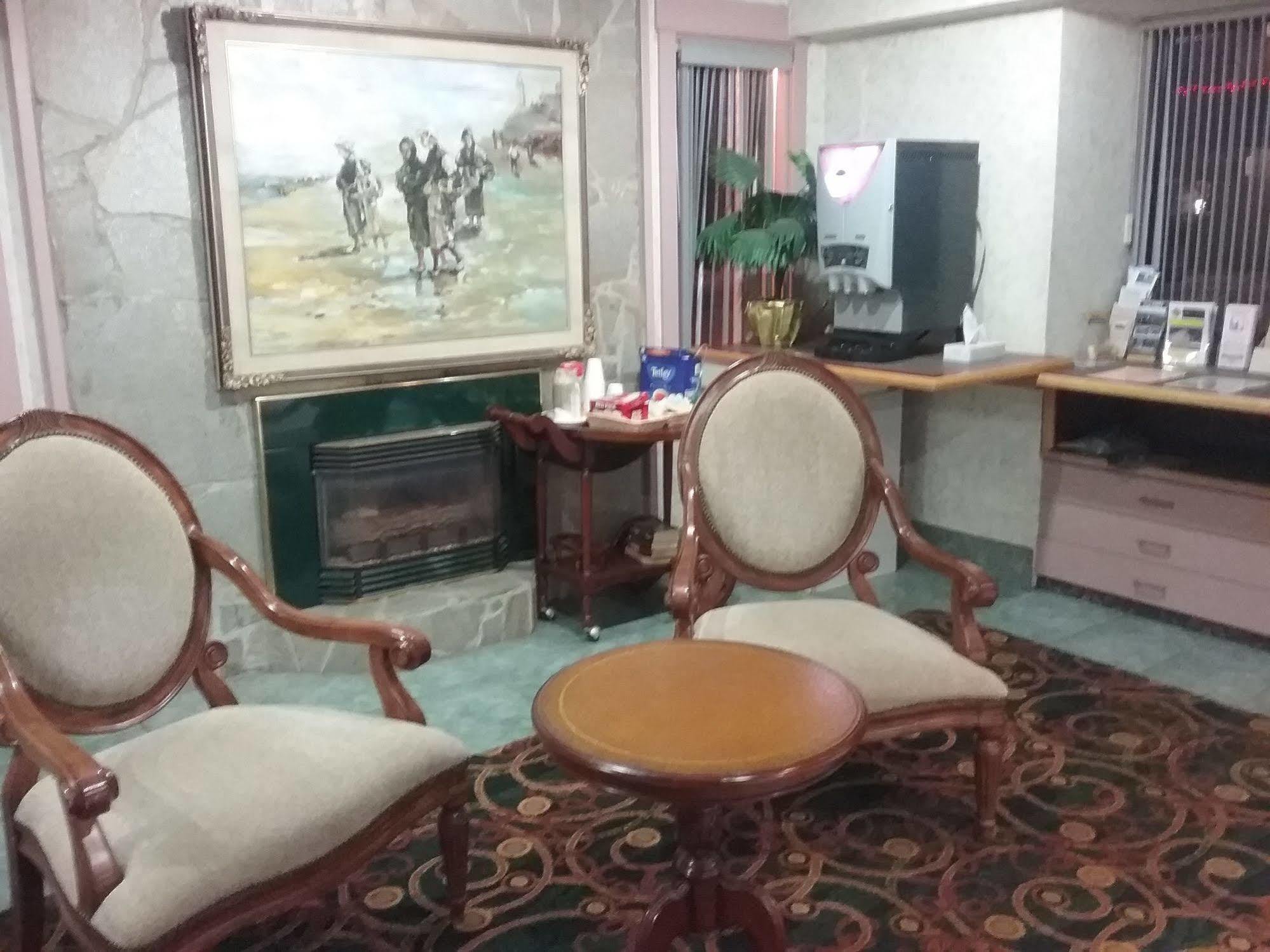 Alpine Inn เวลเมาท์ ภายนอก รูปภาพ