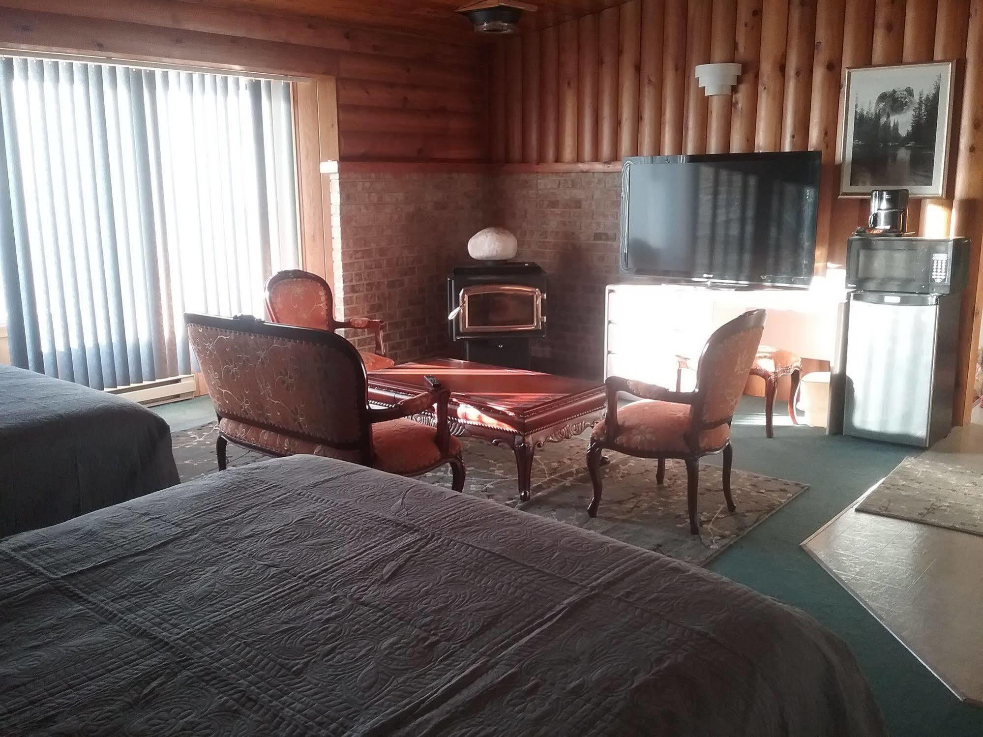 Alpine Inn เวลเมาท์ ภายนอก รูปภาพ